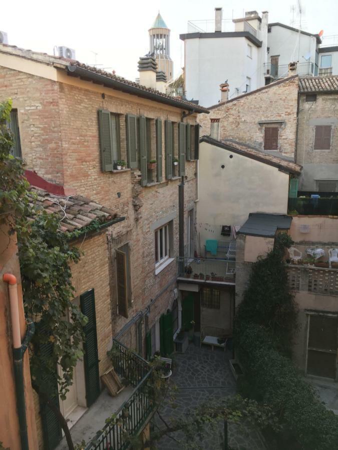 Res. Centro Storico Apartment Fano Exterior photo